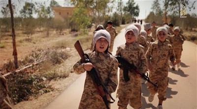 امرأة تخفي ابنها تحت الأرض 37 يوماً لمنع «داعش» من تجنيده في الشرقاط