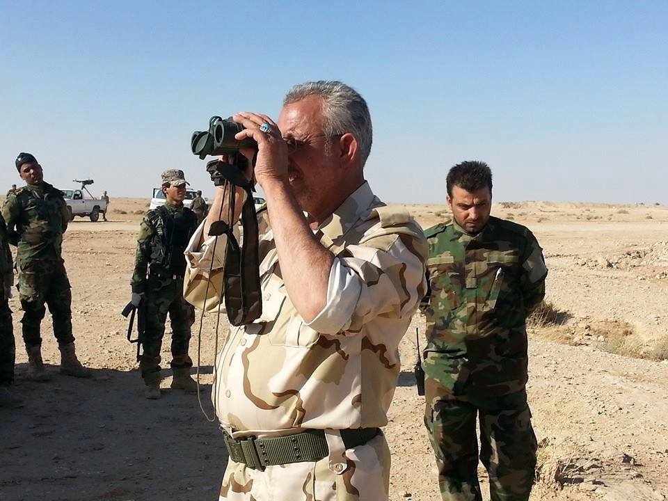 منظمة بدر تنشر قواتها العسكرية بين منطقة الـ 160 والنخيب غرب الرمادي