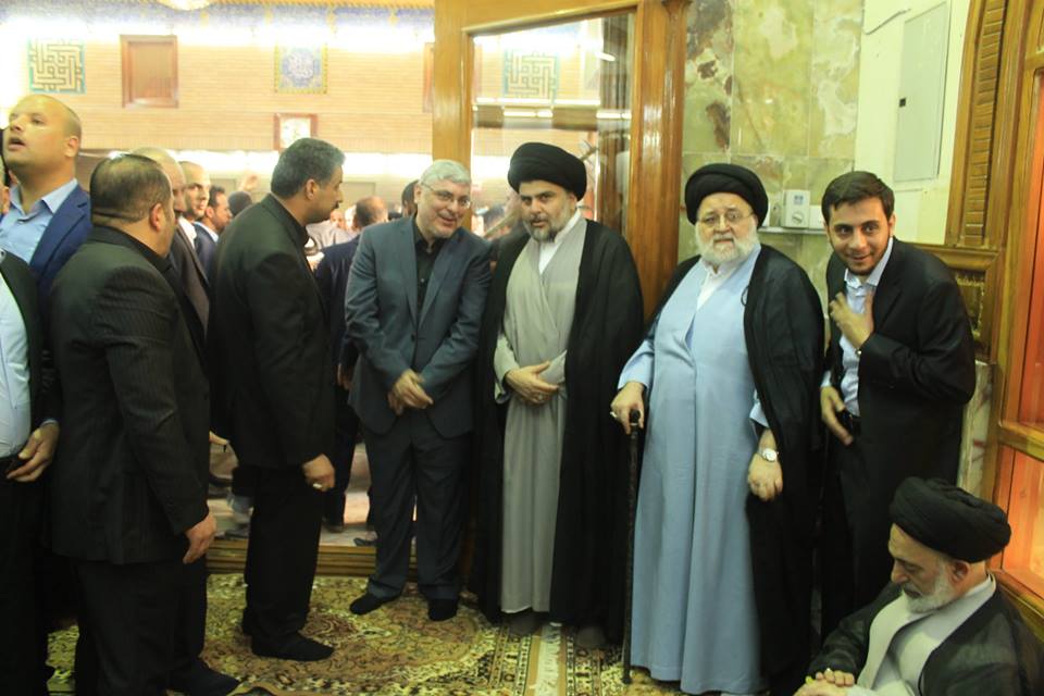 بالصور: اسرة ال الصدر احتفت بذكرى السيد محمد باقر الصدر وشقيقته بنت الهدى