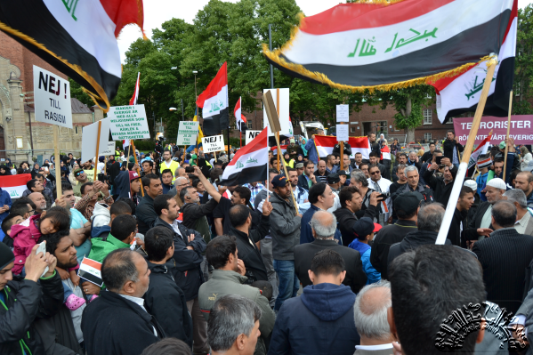 بالصور: العراقيون في مدينة مالمو السويدية  يطالبون المجتمع الدولي بدعم العراق ضد الارهاب في مسيرة تظاهرية حاشدة