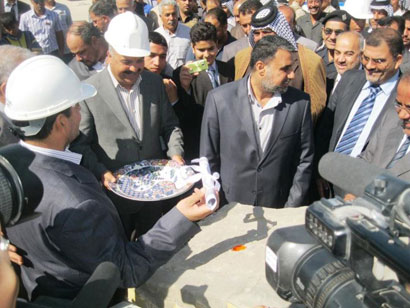 وضع حجر الاساس لمد شبكة مجاري مياه الامطار والثقيلة شمال النجف بكلفة 13 مليار دينار