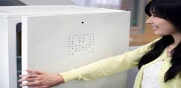 ثلاجة لا تفتح إلا إذا أبتسمت لها!