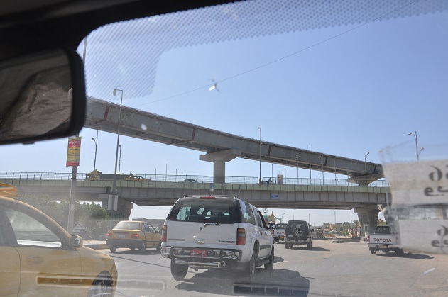 السيطرات الخارجية في البصرة تشكو من حالات التسريب والاهمال الخدمي