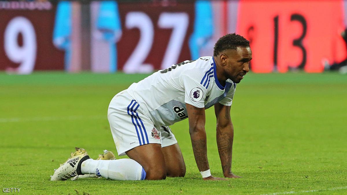 سندرلاند يعادل رقما "سلبيا" عمره 110 أعوام