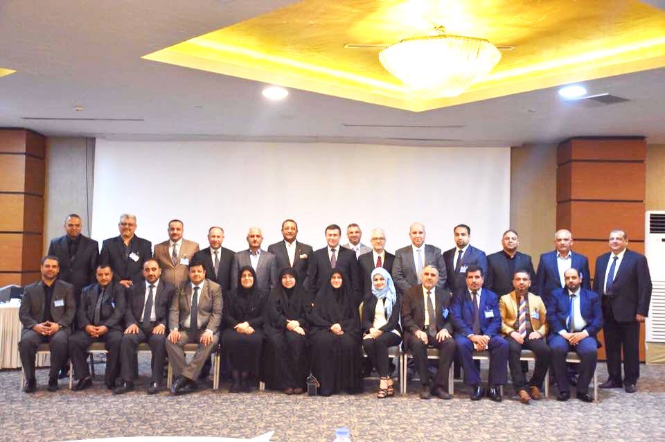 بالصور:محافظ كربلاء ومعه اعضاء في مجلس كربلاء ومدراء دوائر يشاركون في برنامج تنمية القدرات القيادية في اربيل