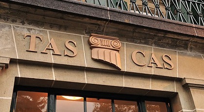 ( فيفا) يبلغ العراقي بموعد الانتخابات