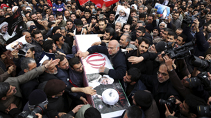 السلطات اللبنانية تتعرف على هويتي مفجري السفارة الإيرانية