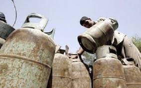 قنينة غاز الطبخ في كربلاء ما بين 15-25 الف دينار