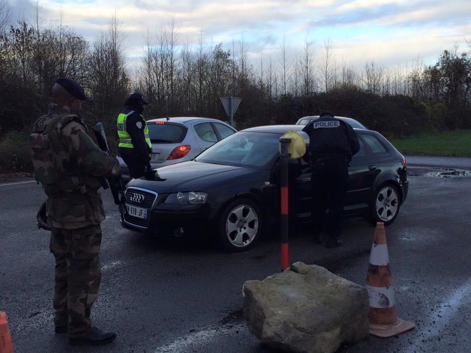 عاجل: العثور على حزام ناسف في احدى ضواحي باريس