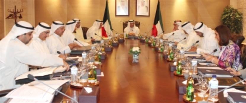 وزراء الكويت يستقيلون بشكل جماعي