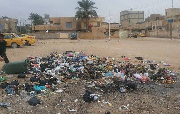 كربلاء :تراكم النفايات في حي العامل ومخاوف من الاصابة بالامراض