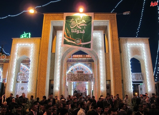 الأعظمية تحتفي بضيوفها وتوقد الشموع في المولد النبوي
