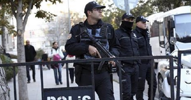 تركيا.. اعتقال نائب رئيس البرلمان