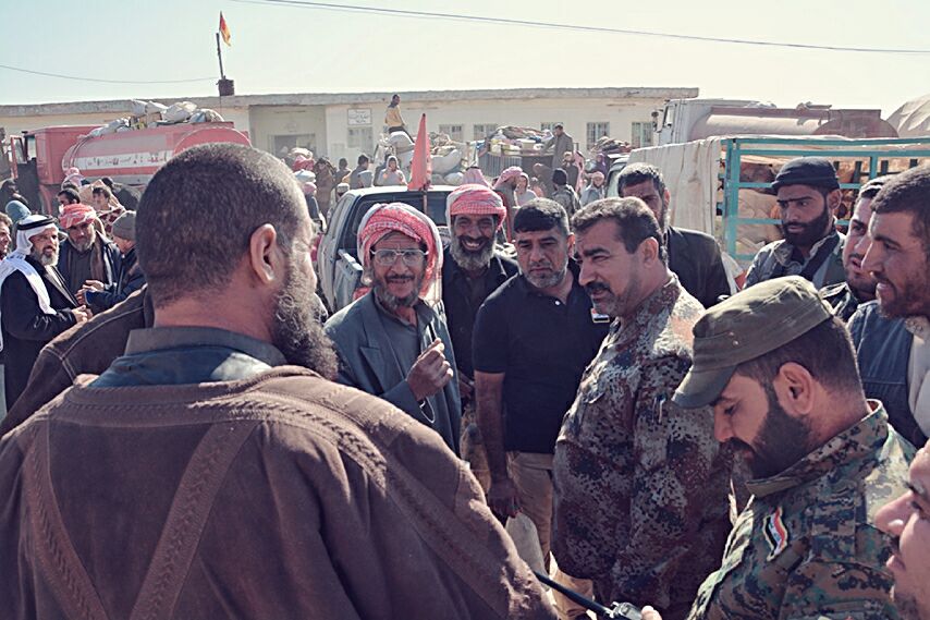 نازحون من الموصل يروون قصص بشعه عن افعال داعش الأرهابيه