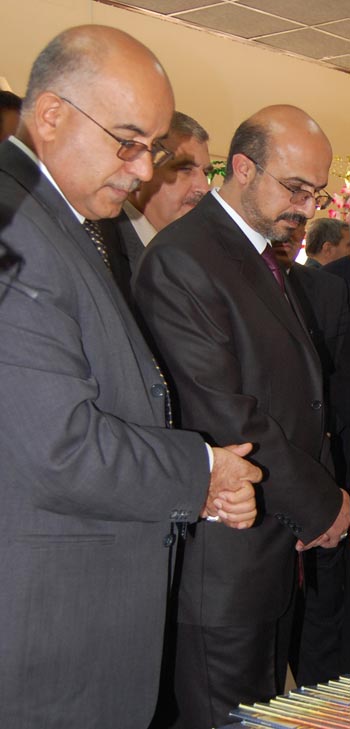 وزير الصحة يفتتح ثلاث مراكز صحية في كربلاء