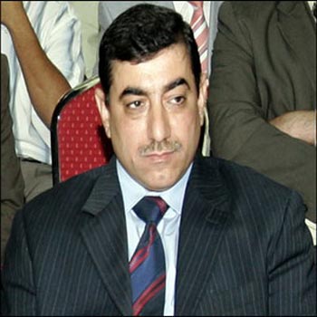 الاعدام غيابيا لوزير الثقافة السابق أسعد الهاشمي