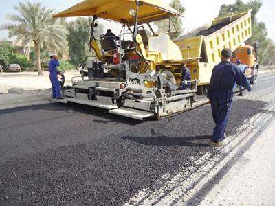 انجاز50% من حملة اكساء شوارع الحسينية والحكومة المحلية تخصص (100) مليون دينار لإتمامها