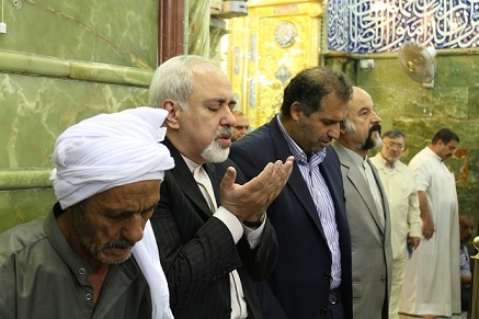 وزير الخارجية الايراني يصل الى النجف الاشرف قادما من جنيف