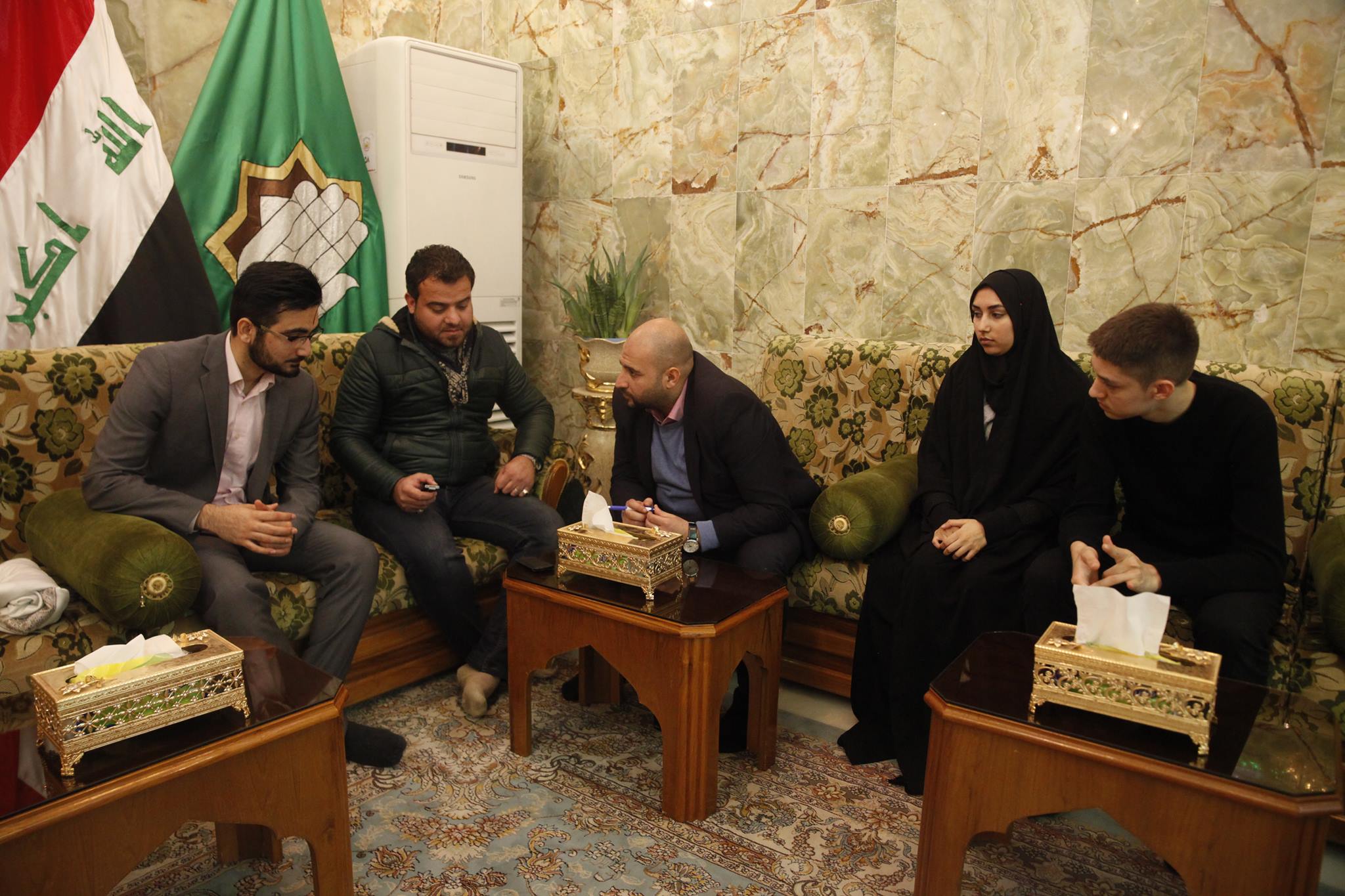 وفدٌ من دول اجنبية مختلفة يصل مدينة الحسين :من لم يز كربلاء عليه ان يأتي ويعيش اللحظات الجميلة