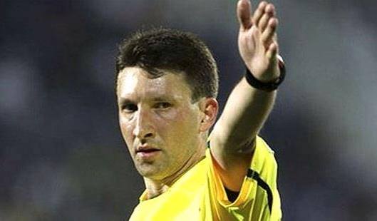 طاقم تحكيم أوزبكي لمباراة العراق والسعودية