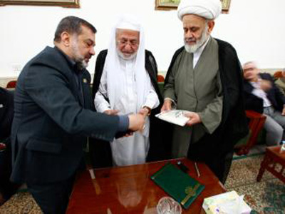 الامين الجديد للعتبة العلوية المقدسة الشيخ زين الدين يتسلم مهامه