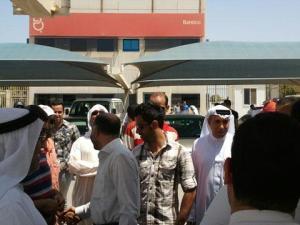 البحرين تُرحِّل 3 صحافيين بريطانيين