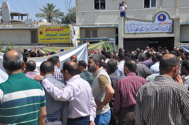 الاعتداء على فريق قناة الحرة في كربلاء امام الشرطة  وجمعية حقوق الصحفيين تستنكر