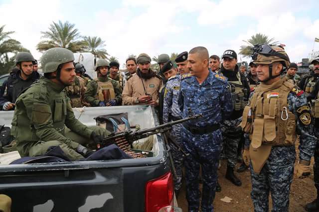 الشرطة الاتحادية تقصف بالمدفعية والهاونات تجمعات للارهابين في قاطع الفتحة وتضبط ورشة لتصنيع العبوات وكميات من المواد المتفجرة