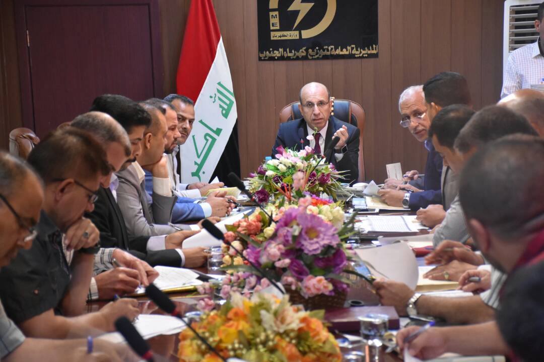 مدير عام توزيع كهرباء الجنوب يُصادق على أكثر من 150 مشروعاً لفك الإختناقات في شبكة توزيع المحافظات الجنوبية