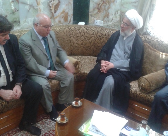 وفد من الاتحاد الكردستاني يلتقي بممثل المرجعية العليا :فتوى السيستاني وطنية وانقذت بغداد من داعش