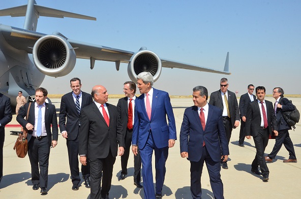 بالصور:وزير خارجية أمريكا يصل اربيل