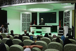 ايتام كربلاء في ضيافة الحرم الحسيني الطاهر