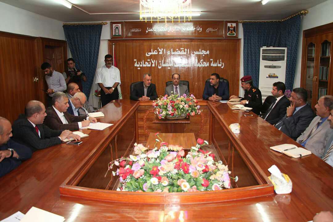 الحبس ثلاث سنوات على الأقل لمن يهدد عشائريا أي موظف حكومي في ميسان