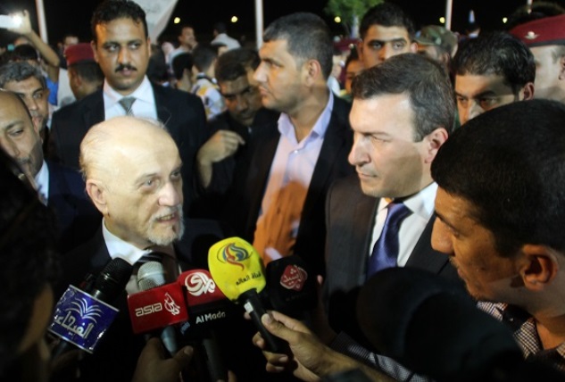 الشهرستاني يدعو لفتح تحقيق في مجزرة الصقلاوية والسجر ويؤكد التزام (مستقلون) على استقلالية وزيري الدفاع والداخلية