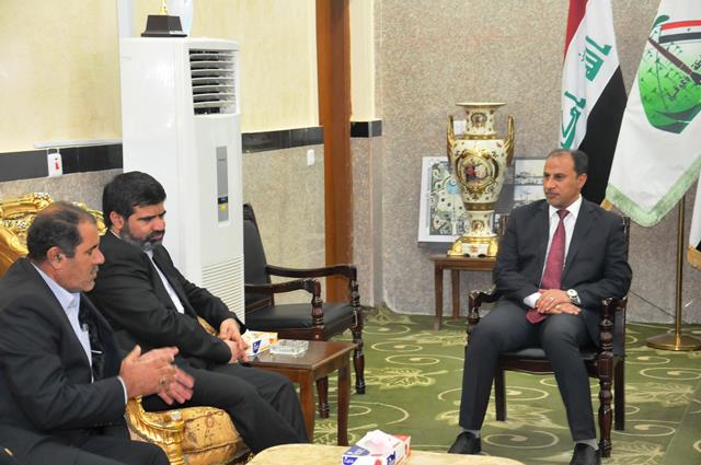 الناصري : ايران عرضت  فتح مكتب اقتصادي بذي قار