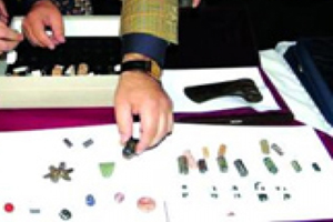 سميسم: 117 ألف قطعة أثرية تم نهبها من العراق