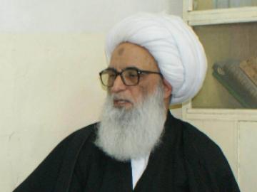 المرجع النجفي:على الخطباء اخبار الشعب بان المرجعية الدينية بالنجف غير راضيه عن اداء الحكومة الاتحادية والحكومات المحلية