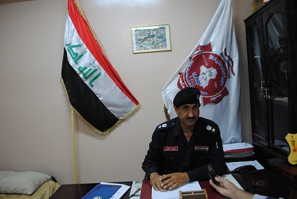 الدفاع المدني في كربلاء تشارك بـ(45) فرقة بعجلاتها الحوضية لسحب مياه الامطار