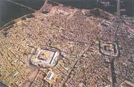 حريق في منطقة سكنية بالبوبيات وسط كربلاء وكثرة القطوعات تبطئ من وصول الاطفاء والاسعاف