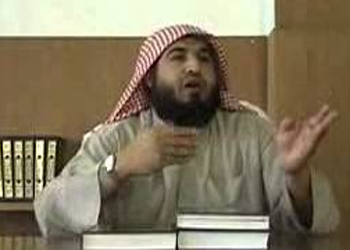 كبير السلفية في العراق يفتي بحرمة المظاهرات ضد المالكي بوصفه ولياً للأمر