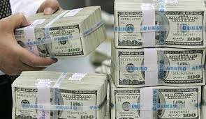 المالية النيابية تحقق في تحويل 2.5 مليار دولار الى اربيل دون علم بغداد