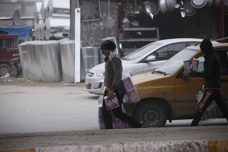 المتسوّلونَ (الأحداث) ظاهرة تفتك بالمجتمع وتسيءُ لقدسية مدينة كربلاء