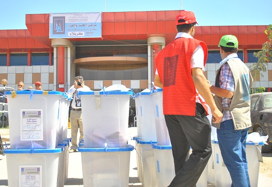 كربلاء :6000 ورقة اقتراع باطلة خلال التصويت بالانتخابات المحلية