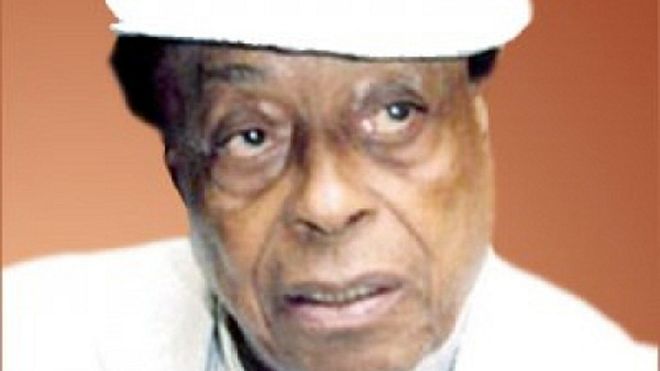 وفاة الشاعر السوداني محمد الفيتوري عن 85 عاما