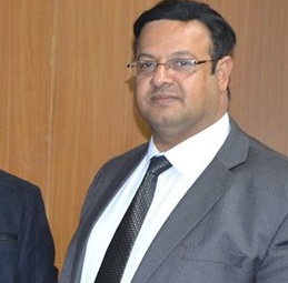 عضو في مجلس كربلاء:جميع مؤسسات الدولة بكربلاء خاضعة لرقابة المجلس وتعيين رئيس لجامعة كربلاء من صلاحياتنا