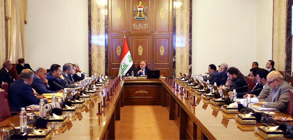 الحكومة تقرر تنفيذ قانون الحماية الاجتماعية في المحافظات المحررة