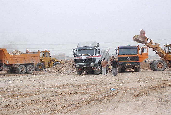 كربلاء :إنطلاق حملة واسعة لتنظيف مركز المدينة والأحياء وتخصيص 300 مليون دينار لغرض تهيئة مستلزمات الزيارة الشعبانية