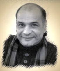 اعلامي عراقي مغترب يفوز بجائزة التميز من الجامعة العربية عن العمود الصحفي