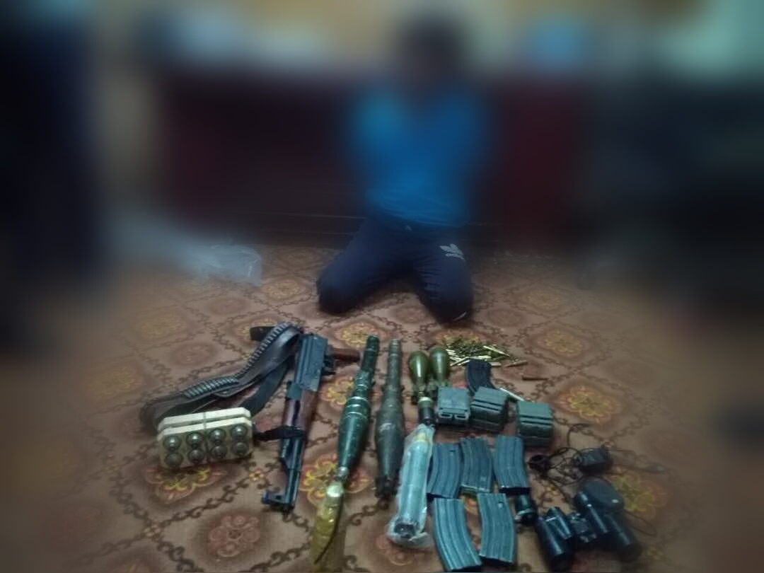 بالصورة: اعتقال شخص يترأس عصابة لابتزاز المواطنين شمالي بغداد