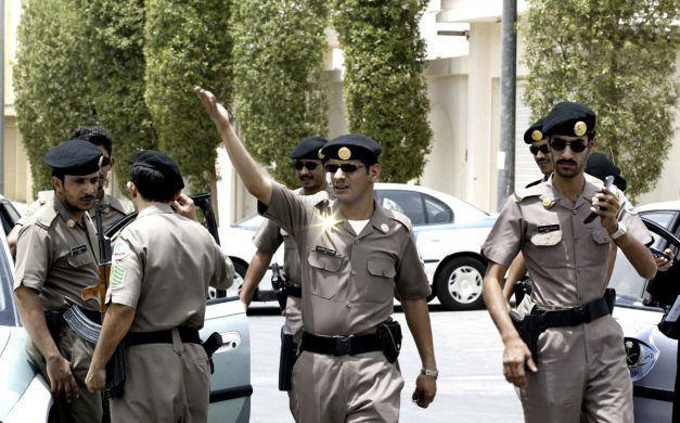   مقتل شرطي سعودي في هجوم مسلح بالقطيف